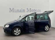 VOLKSWAGEN Touran 2.0 TDI Highline 5p.