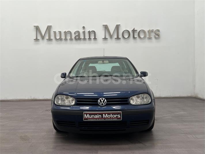 VOLKSWAGEN Golf 1.6 Highline 3p.