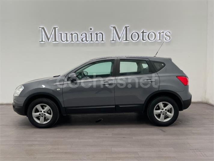 NISSAN QASHQAI 2.0 TEKNA 4X2 5p.