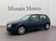 VOLKSWAGEN Golf 1.6 Highline 3p.